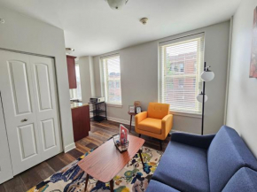 Gorgeous and Spacious Studio at the Historic Inman - 200